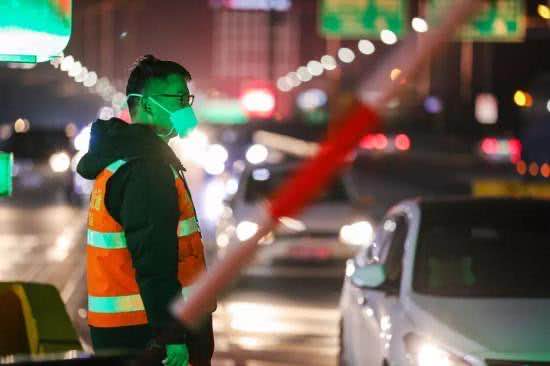 ��h����һ���t(y��)���������󱬰l(f��)�ڻ�?q��)����? width=