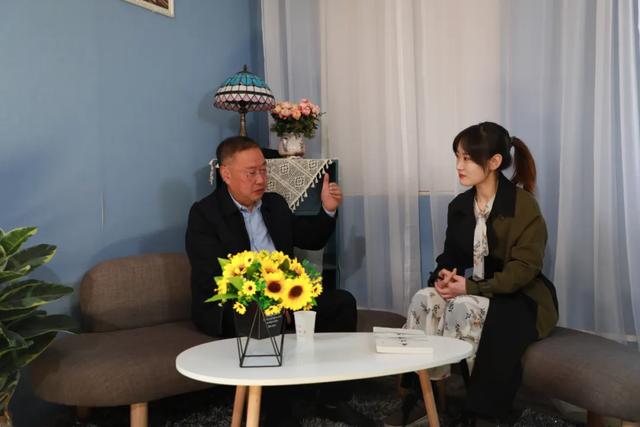 �����ƣ�ӛ��؎X�������Լ��Ї��r(n��ng)��İl(f��)չ׃�w