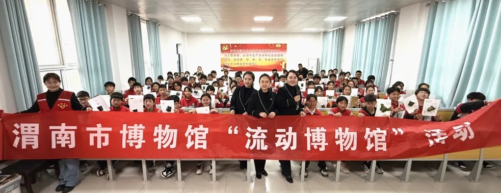 �Ĳ������`У�@ ������x���ǹ⡪��μ���С�����(d��ng)�����^���M(j��n)У�@