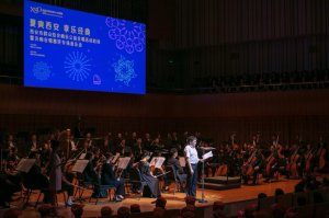 ������Ⱥ���Խ�푘��ϳ�ϵ�л�ӆ�Ļ