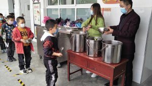�h�����l(xi��ng)�(zh��n)����С�W(xu��)����֕r�����ò�