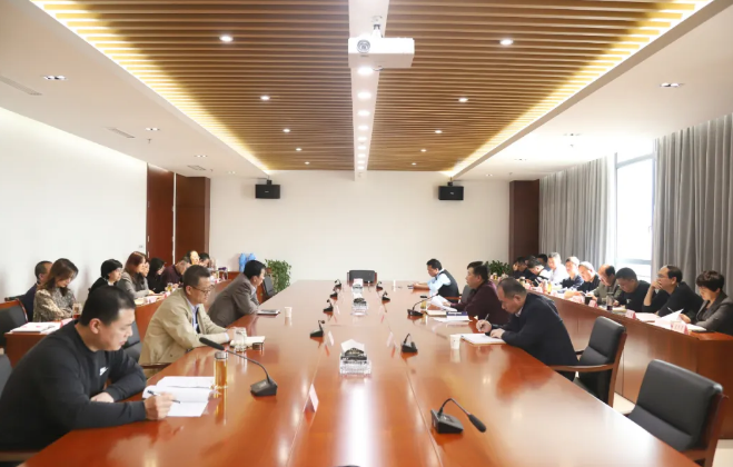 ������A����?zh��n)�ý���F(tu��n)�����hʷ�W(xu��)��(x��)�����x�����_��