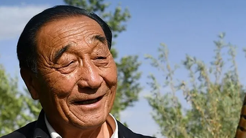 ʯ���y������ɳĮҪ�Gɫ