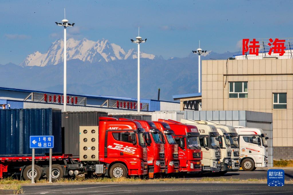 ϲӭ��ʮ��ح�½���韲��~��?q��)����_��ǰ��