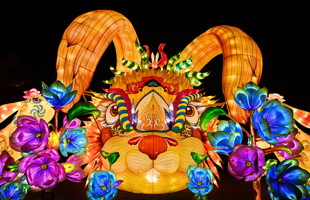 ������ҫ�L��