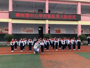 �h�������l(xi��ng)�h�����(zh��n)���ČWУ�e����꠆T��ꠃxʽ