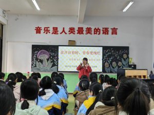 �h�������l(xi��ng)�h����(zh��n)�����ƌWУ�_չŮ��������������