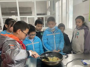 �h�������l(xi��ng)�h�{���(zh��n)��ϪС�W���W��չ�Nˇ  ������ʳ��
