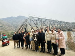 �h�������l(xi��ng)�h�����(zh��n)���ČW(xu��)У�_չ�̎��F(tu��n)�����
