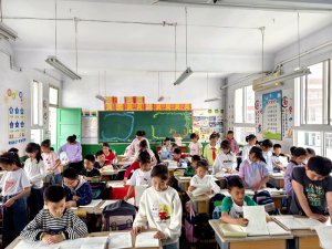 �h�������l(xi��ng)�h��ţС�W(xu��)�_չ�W(xu��)����(y��u)�����I(y��)չ�u