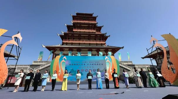 ���u�е��弾ȫ����x���(d��ng)����(d��ng)