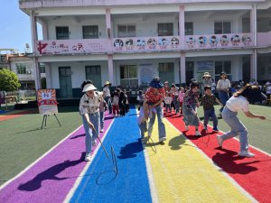 �h�������l(xi��ng)�h�{���(zh��n)�����׃��@�_չ�H��Ȥζ�\�ӕ�