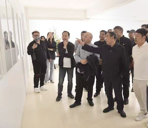 ���c��ͬ�С����Zƽ�����ϑc�����䳯�׌�����Ʒ(li��n)չ��������չ��