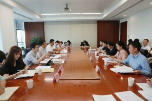 �����^(q��)�����Ļ�ϵ�y(t��ng)���_�ߺڳ������(xi��ng)����(zh��ng)���}������(hu��)