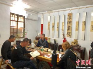 �������Ǖr�f�壺һ�����o�����С����Ļ�����