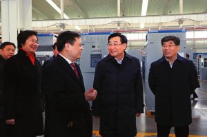 ����ƽ��ȫ���Ը����AÓؚ���ԑ�(zh��n) ����ӿ���|(zh��)���l(f��)չ����