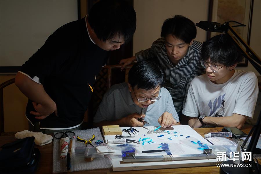 ���DƬ���£���3������ˇ�ˡ��w�䑗���ڴ��ֹ�ˇ�q���܉�Ʒ�ƻ����a(ch��n)�I(y��)��