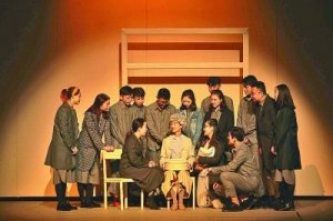 ���Č��Ї�(gu��)ԭ��(chu��ng)Ԓ����Ո(q��ng)չ�ھ��_Ļ ��(j��ng)����Ʒ�����٬F(xi��n)