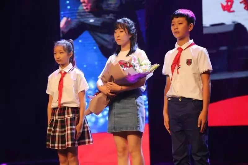 ��(x��)��ƽʮ����ǰ��ʾ�^��Ӣ���١��w����