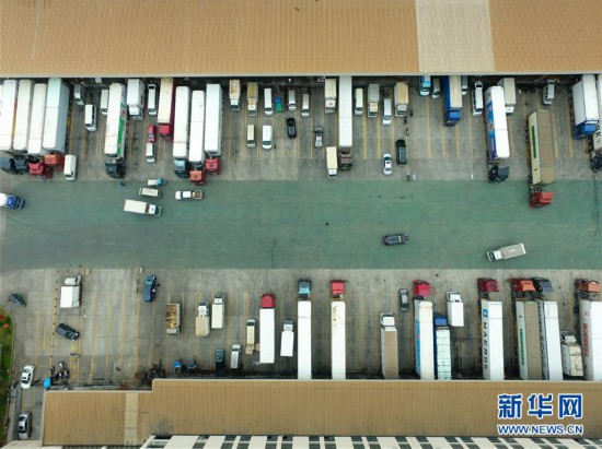 �����Aȫý�^�l����8���L(f��ng)��ˮ�����˸ߡ����h��ʮ�Ŵ��ԁ�����(x��)��ƽͬ־����ĵ��h����Զ��������Mȫ����ĸ����u