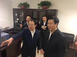 �f�L(zh��ng)�d������˼���J(r��n)�R(sh��) ץ��؞���䌍(sh��) �����Zȡ�ߺڳ�����(zhu��n)�(xi��ng)����(zh��ng)��