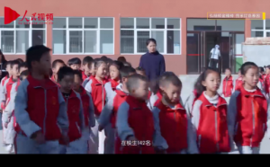 �ս����t܊С�W(xu��)�ġ�׃���c����׃�����cף�ĸ��_��40������С�