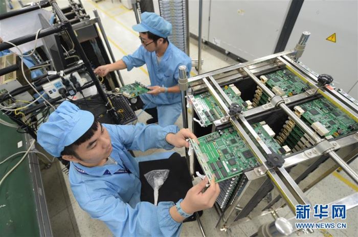 ��������ƽ�r���Ї���ɫ������x˼��ָ���¡��cף�ĸ��_��40���ꡤ��(chu��ng)�°l(f��)չ�������Aȫý�^�l���D�Ļ��ӣ���4����(chu��ng)�£�����һ�������ĕr�����