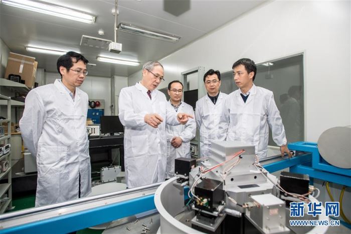 ��������ƽ�r���Ї���ɫ������x˼��ָ���¡��cף�ĸ��_��40���ꡤ��(chu��ng)�°l(f��)չ�������Aȫý�^�l���D�Ļ��ӣ���7����(chu��ng)�£�����һ�������ĕr�����