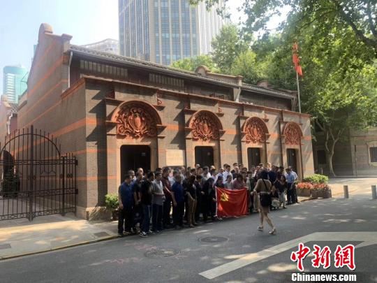 ����W(xu��)���ڜ���ӑ�����a(ch��n)���H�c�й����h��