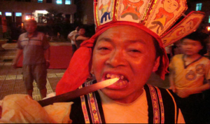 ��������hǼ���Ļ����o���й�������ɫ