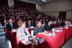 �����������������Ϻ�����Փ�����x�նλ��A�����F(xi��n)�����c�������H