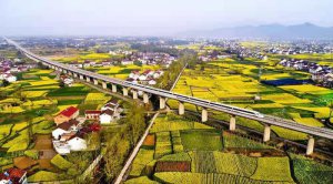 �h��������(y��u)����(qi��ng)���þ��ڝh�С�����Ʒ��