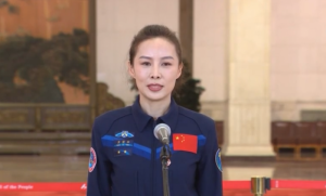 ȥ������Һ͑�(zh��n)�ѳ���̫�գ�����˿���վ���h����ͨ��