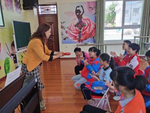 �h�������l(xi��ng)�h��������W(xu��)У�۽����p�p�����̽Y(ji��)�������L(zh��ng)