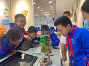 �������֣����z�M(j��n)У�@  ���y(t��ng)�Ļ���(r��n)ͯ��