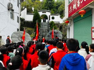 �h�������l(xi��ng)�h�ɺӿ��(zh��n)���ČW(xu��)У�_(k��i)չ��������Ӣ�һ��(d��ng)