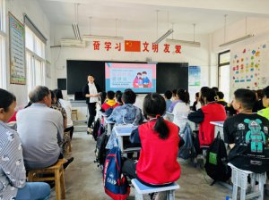 �h�������l(xi��ng)�h�D(li��n)�ڃɺӿ��(zh��n)��ҏRС�W(xu��)�_չ����ͥ�������M(j��n)���� �������(d��ng)