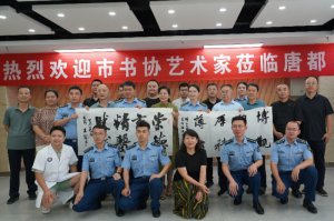 �������M(j��n)܊�I�c����һ��   �]���I(xi��n)�o����ɐ۵��ˡ�