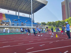 μ�����Rμ�^(q��)2024�����ꃺͯ�w���W(xu��)У�＾��䛹���ȫ�����