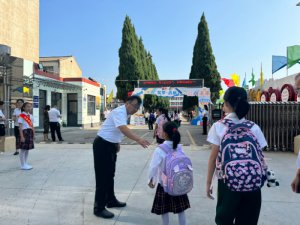 μ���к�ꖿh���P(gu��n)С�W(xu��)�����Є�(d��ng)��̌W(xu��)��(d��o)��   �Ԍ�(sh��)�ɴ��|(zh��)������