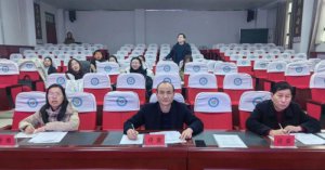 �γǿh���w�ֽM���_չ���ʡ�����l(xi��ng)�̎��W(xu��)��(x��)��ͬ�w�����������I(l��ng)�Є�(d��ng)���γǿh�N�ӽ̎��A�΅R��(b��o)���(d��ng)