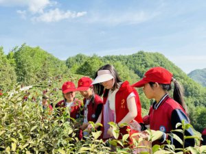 �h�������l(xi��ng)�h�ɺӿ��(zh��n)���ČW(xu��)У�_(k��i)չ�ɲ��ЌW(xu��)��(sh��)�`���(d��ng)