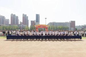 μ������Ȫ�ЌW(xu��)2025�ó��˃xʽ�߮��I(y��)��Y�A�M�e��