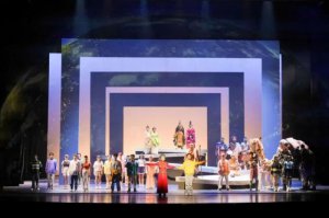 ���z·֮����(d��ng)�ֽ�    ���Ϲ��𡰽z·�L(f��ng)��