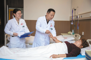 �t(y��)������ ������