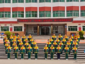 μ���к��(y��ng)�h�����㝙(r��n)ͯ�� ��x����L(zh��ng)
